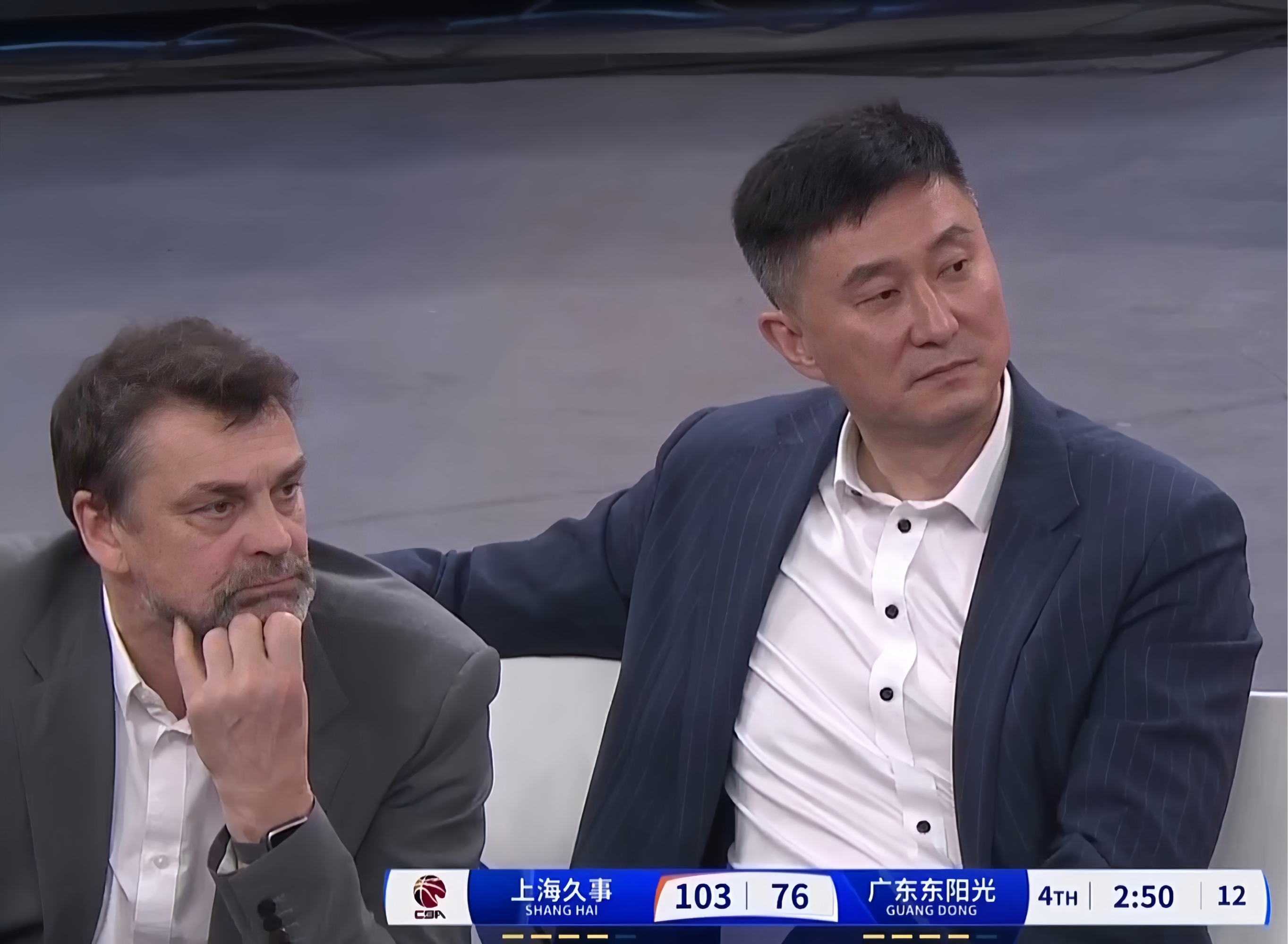 上海男篮显露实力，轻松战胜广东宏远