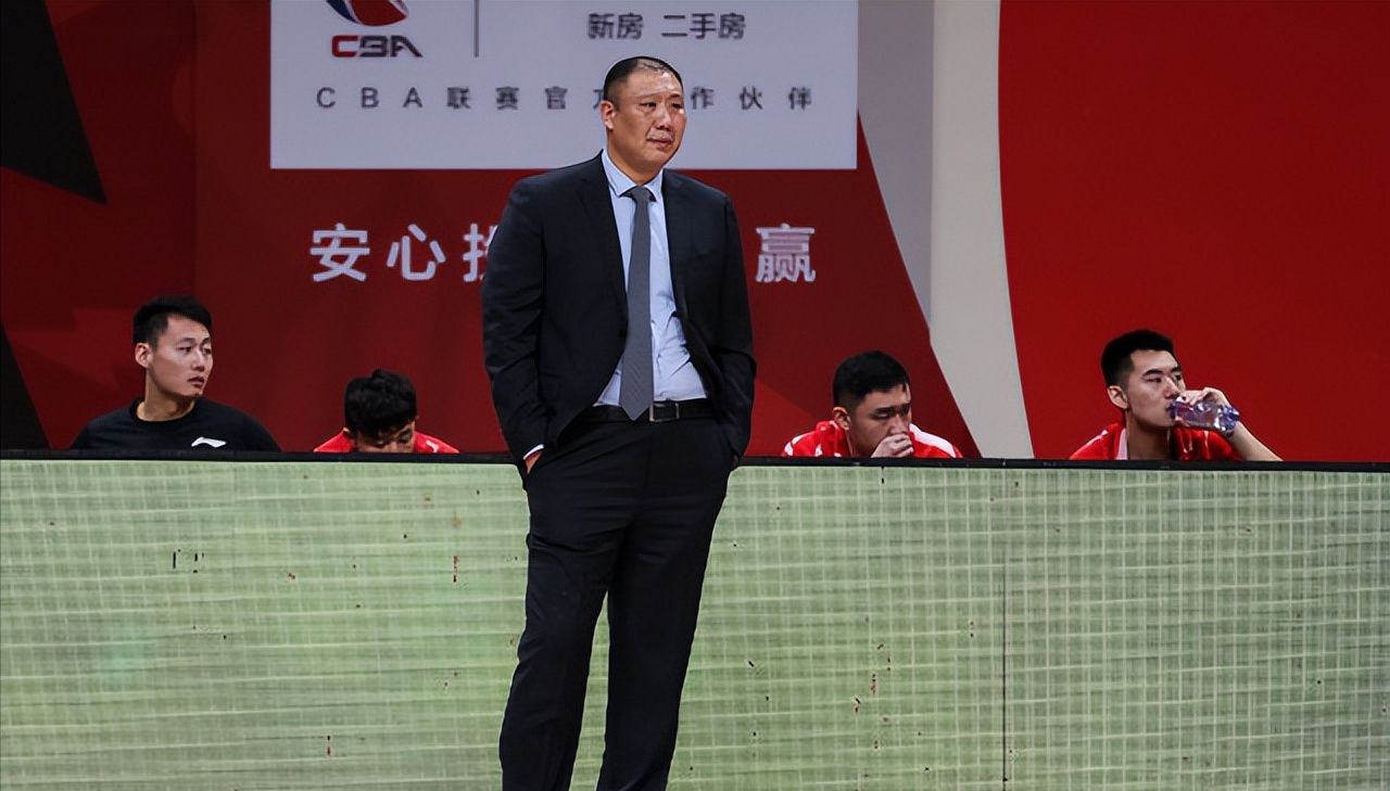 包含贵州男篮以雷厉风行，收获比赛胜利的词条